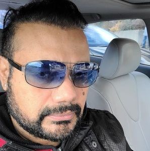 Meet your Posher, Shahrukh